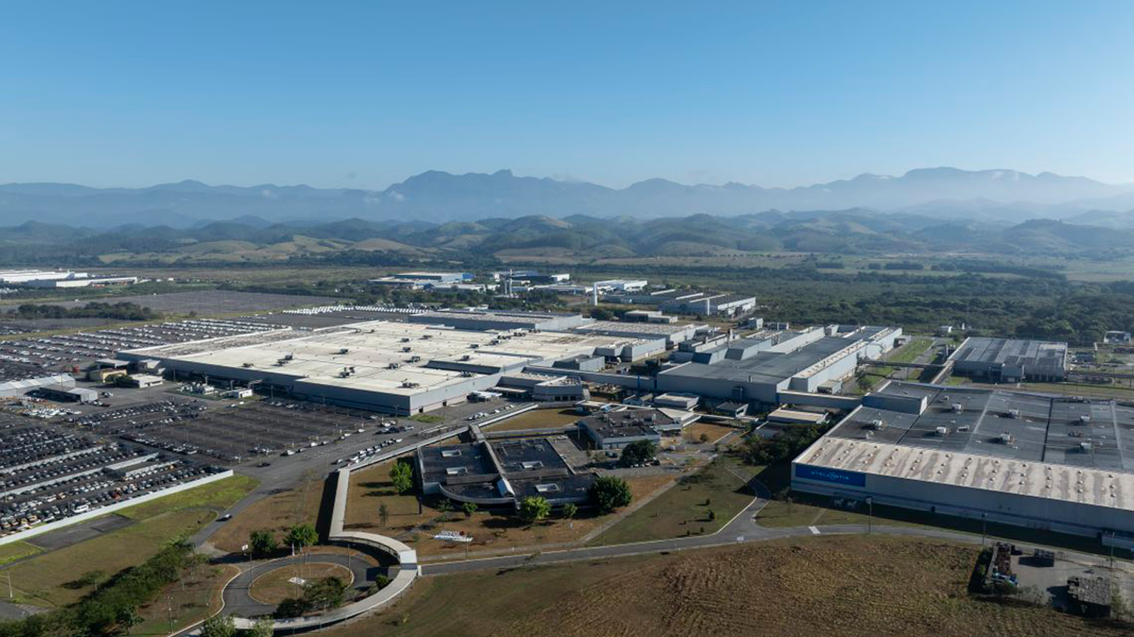 Stellantis: Plano de €60 bi destaca Porto Real como polo estratégico